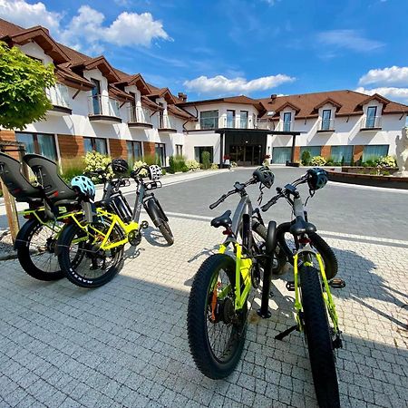 Hotel Sebory Пшасниш Екстер'єр фото
