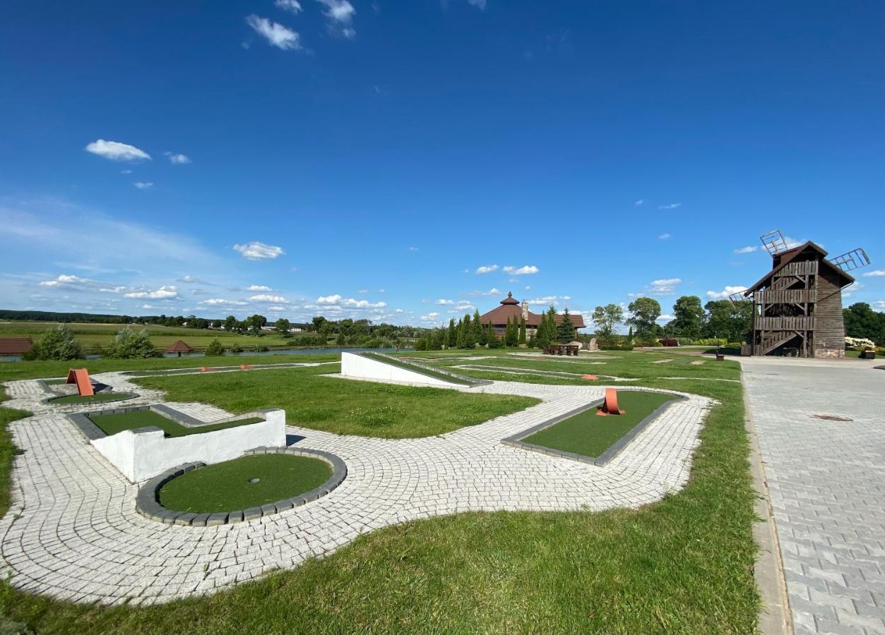 Hotel Sebory Пшасниш Екстер'єр фото